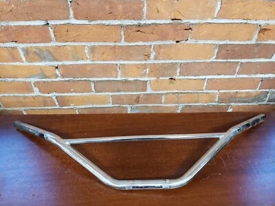 GUIDÃO ORIGINAL DO FABRICANTE DE EQUIPAMENTO ORIGINAL DE UM YAMAHA AT1 1971 - DOBRADO - Imagem 1 de 4