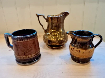 Vintage pottery jugs x 3 - Image 1 of 4