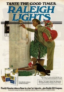 Anuncio impreso vintage 1979 Taste The Good Times Raleigh Lights Guy Date Roses Dog - Imagen 1 de 2