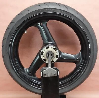 Llanta delantera Ducati Monster 750 620 2000-2005 120/60 ZR17 Foto 1 de 4