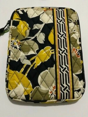 Vera Bradley E-Reader Sleeve in Dogwood NWT - Image 1 of 4