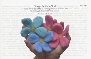 Noni Knitting Pattern 209 Forget-Me-Not - Knitted Felted Flowers - Picture 1 of 2