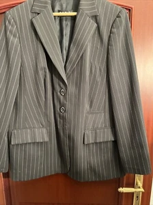Damen Blazer von Betty Barcley, anth schwarz, sehr gut erhalten ! 46 fast neu - Bild 1 von 4