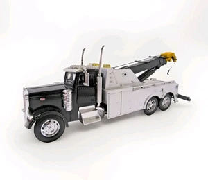 PETERBILT TOW TRUCK Wrecker  TRACTOR 1/32 BY NEW RAY #MC3-3 - Picture 1 of 13
