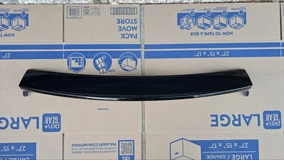 Honda Civic 2017-2021 OEM alerón tapa de arranque con cámara y luz 32129-TGG-A001 Foto 1 de 4