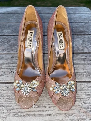 NEW Badgley Mischka Monique Pink Glitter Crystals Pearl Women's Sz 7M Heels $265 - Image 1 of 4