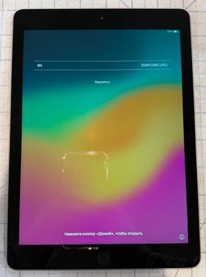 Apple iPad 6ta generación - Gris - 32 GB - tal cual para salvamento/piezas/desmontaje Foto 1 de 4