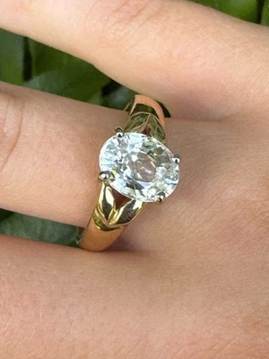 ANILLO CIRCÓN BLANCO. ORO AMARILLO 9K, 9x7 OVALADO. TALLA 7, $134 GOLD-SPOT A $3,700 Foto 1 de 4