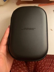 Casque Bluetooth supra-auriculaire antibruit Bose QuietComfort 45 neuf - Noir - Photo 1 sur 4