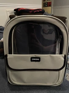 CAT/DOG BACKPACK - Picture 1 of 4
