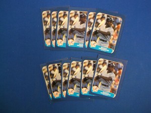 12- 1986 Fleer mini's Baseball mini # 23  Rickey Henderson NMT, NMT +