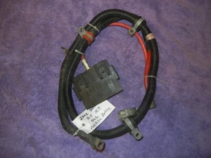 Cable de batería positivo SAAB 9-5 2002 2,3 buen usado 5246228 X2 - Imagen 1 de 5