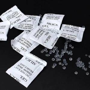 100 - Silica Gel Packets - Desiccant - 1/2 Gram Fast ship from U.S.A. Non-Toxic - Picture 1 of 7