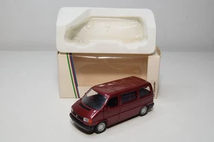 B69 1:43 SCHABAK 1060 VW VOLKSWAGEN CARAVELLE MET. MAROON RED MIB - Foto 1 di 17