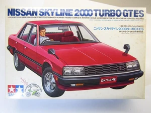 Tamiya 1:24 Scale Nissan Skyline 2000Turbo GTES & scooter model kit 2422*700 - Picture 1 of 10