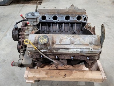 1995 Ford F250 7.5 460 Engine Long Block For Rebuild or Parts D9TE-AB - Image 1 of 4