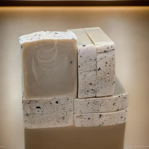 Mineral, Mud & Milk Bar Goat Milk, Shea Butter & Cambrian Blue Clay - Picture 1 of 6
