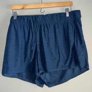 Women’s super soft moisture wicking shorts size 3 XL (22) - Picture 1 of 5