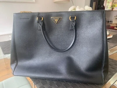 Black Prada Tote bag. Saffiano Lux - Image 1 of 4