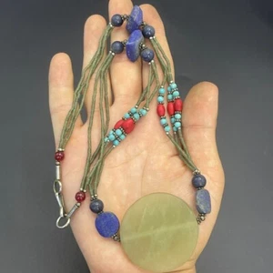 Bellissima collana Afghanistan fatta a mano verde vecchia pietra giada perline vicino oriente - Foto 1 di 7