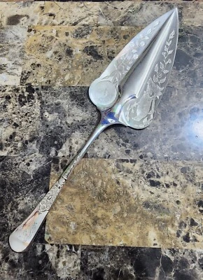 REED & BARTON c1879! FACA/SERVIDOR DE BOLO "EXCLUSIVO" CORTE BRITE🥧🍰🍮 COM PÁSSARO 🦜 - Imagem 1 de 4