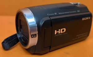 Sony HDR-CX675 9.2 MegaPixels 30X Zoom HD Video Camera * No Battery or SD Card - Picture 1 of 8