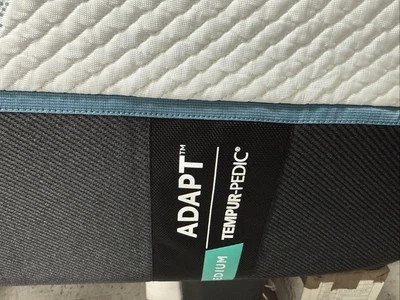TEMPURPEDIC ADAPT MEDIUM 2.0 TWIN XL MATTRESS-NEW-FREE SHIPPING - Image 1 of 3