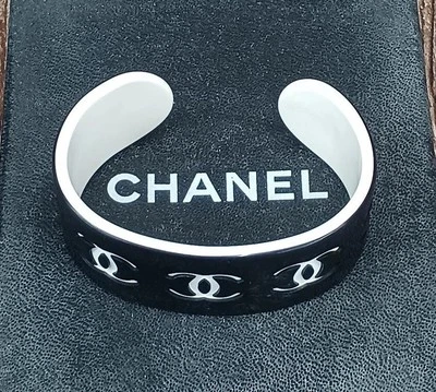 Chanel Coco Mark Black/White Bangle W/Box N4 - Image 1 of 4