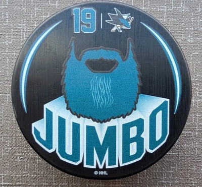 Jumbo Joe Thornton #19 San Jose Sharks Inglasco Puck Raro Edición Limitada Foto 1 de 2
