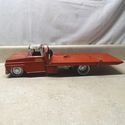 Vintage Tonka Ramp Hoist Truck, Pressed Steel, Red 1962 Era, Custom Wheels-Low - Image 1 of 4