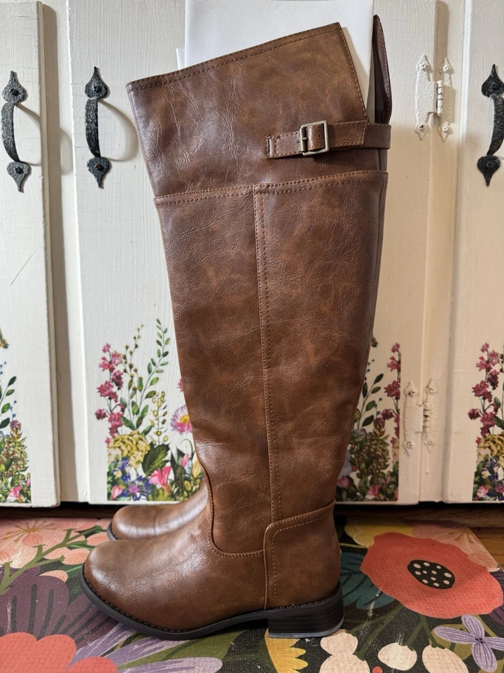 Botas Breckelle’s para mujer RIDER 82 Western TAN sobre la rodilla NUEVAS EN CAJA talla 7,5 Foto 1 de 4