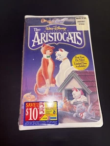 The Aristocats VHS 1996 *First Edition* Disney Masterpiece Clamshell New Sealed - Picture 1 of 5