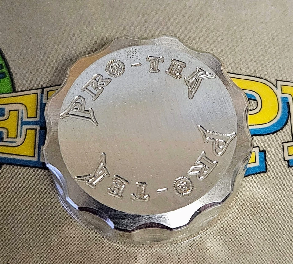 Cubierta de tapa de depósito de freno trasero pulido Pro-Tek ZX10R ZX6R CBR 954RR 929RR Foto 1 de 1