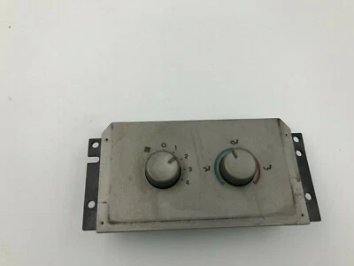 2007-2010 Lincoln Navigator Rear AC Heater Climate Control E01B28014 - Image 1 of 4