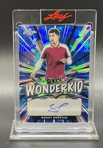 2022 SONNY PERKINS LEAF METAL SOCCER BLUE CRYSTAL AUTO # /20 SSP LEEDS UNITED - Bild 1 von 3