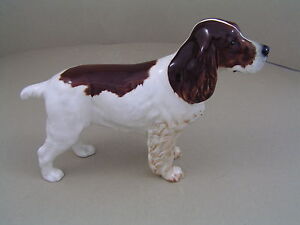 LARGE 5 3/4" BESWICK COCKER SPANIEL DOG FIGURINE, HORSESHOE PRIMULA.