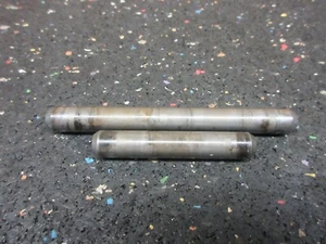1998 Yamaha YZ250 Gear shift forks transmission pins mounts 3XV-18535-00-00 - Picture 1 of 1
