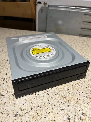 Unidad interna de DVD±RW/CD-RW LG Super-Multi 24x - negra (GH24NSB0) Foto 1 de 3