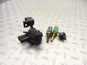 2006 05-06 Suzuki GSXR 1000 GSXR1000 Temp Pressure Air Sensor Lot Misc OEM - Bild 1 von 12