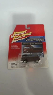 2002 Johnny Lightning Volkswagen тип 2 пикап VW грузовик темно-бордовый масштаб 1:64 - Изображение 1 из 2