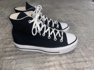 Converse Chuck Taylor All Star Lift High Negro Blanco Talla 7 - Imagen 1 de 13