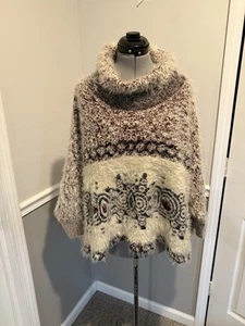 Poncho maglione oversize morbido soffice BCBG Maxazria donna taglia M/L - Foto 1 di 8