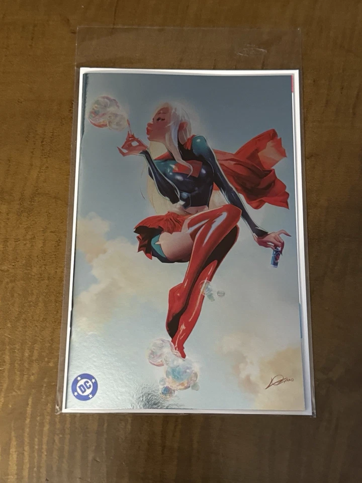 Комиксы SDCC 2025 KRS Supergirl No1 на фольгированной обложке от Alex Lozano Ltd 600 в наличии - Изображение 1 из 2