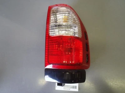 Lámpara de luz trasera lateral derecha para pasajero Isuzu Rodeo 2000-2004 4 puertas 64034 Foto 1 de 4