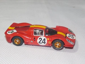 Scalextric EE. UU. Ferrari 330 P4 #24 Die-Cast Escala 1/32 Ranura Modelo Coche Rojo HORNBY - Imagen 1 de 5