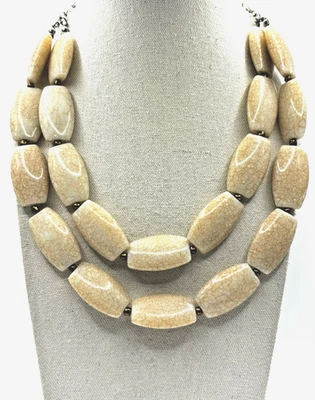 Collar Banana Republic Dos Hilos Imitación Piedra Craqueada Platillo Cuentas Capas Foto 1 de 4