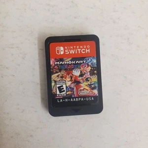Nintendo Mario Kart 8 Deluxe (Nintendo Switch) [Cartridge Only, Tested] - Picture 1 of 2