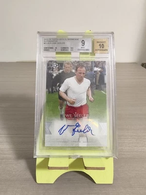 Uwe Seeler 2015-16 Topps UCL Showcase Legend Auto BGS-9/10 Germany Hamburger - Image 1 of 2