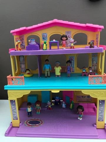 RARE! Dora The Explorer Talking Fold-up DOLL HOUSE Set Figures Cake Toppers Cover