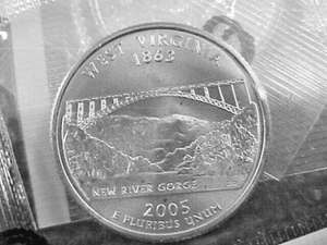 2005 P WEST VIRGINIA STATE QUARTER FROM MINT SET IN CELLO BU - Picture 1 of 3